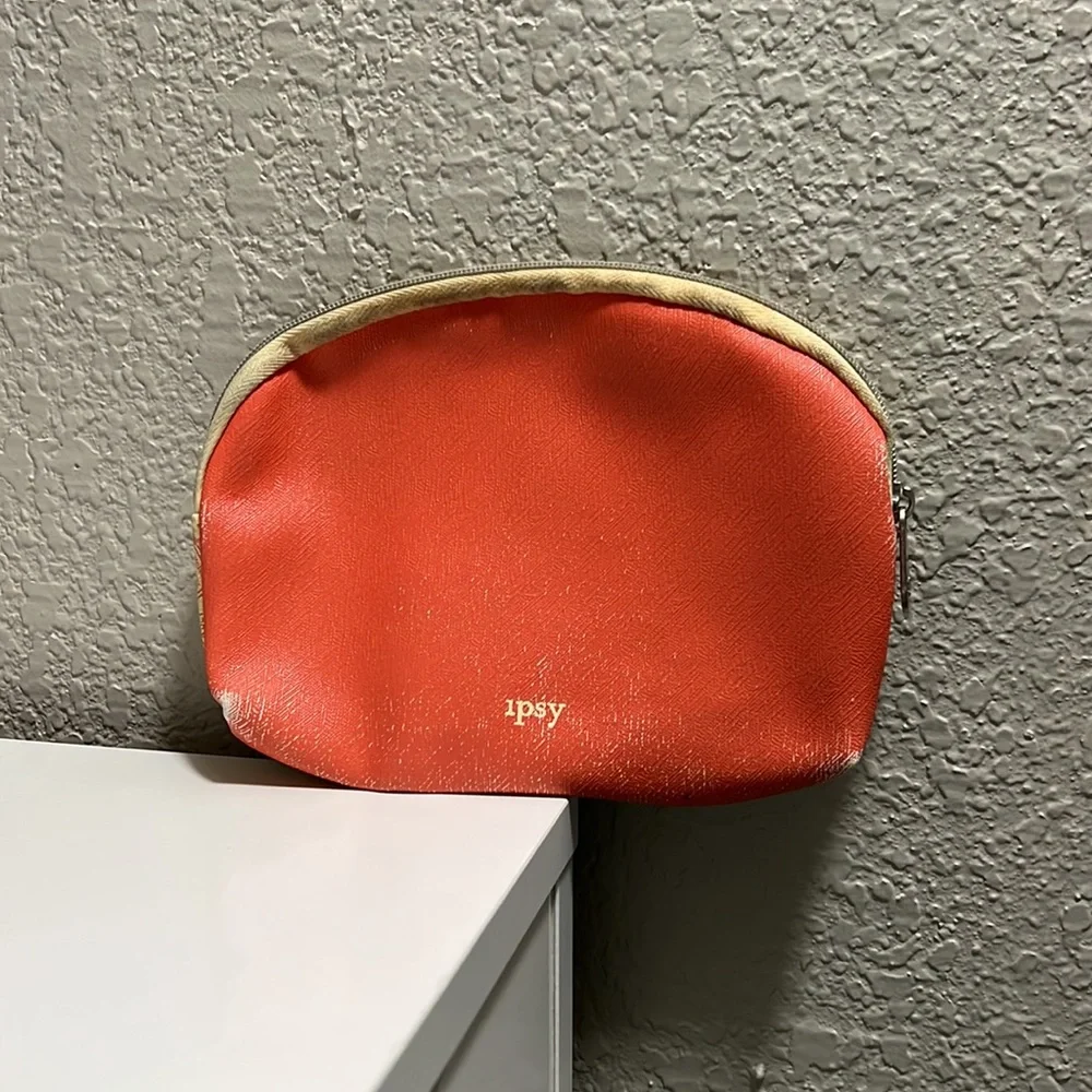 Ipsy Makeup Bag